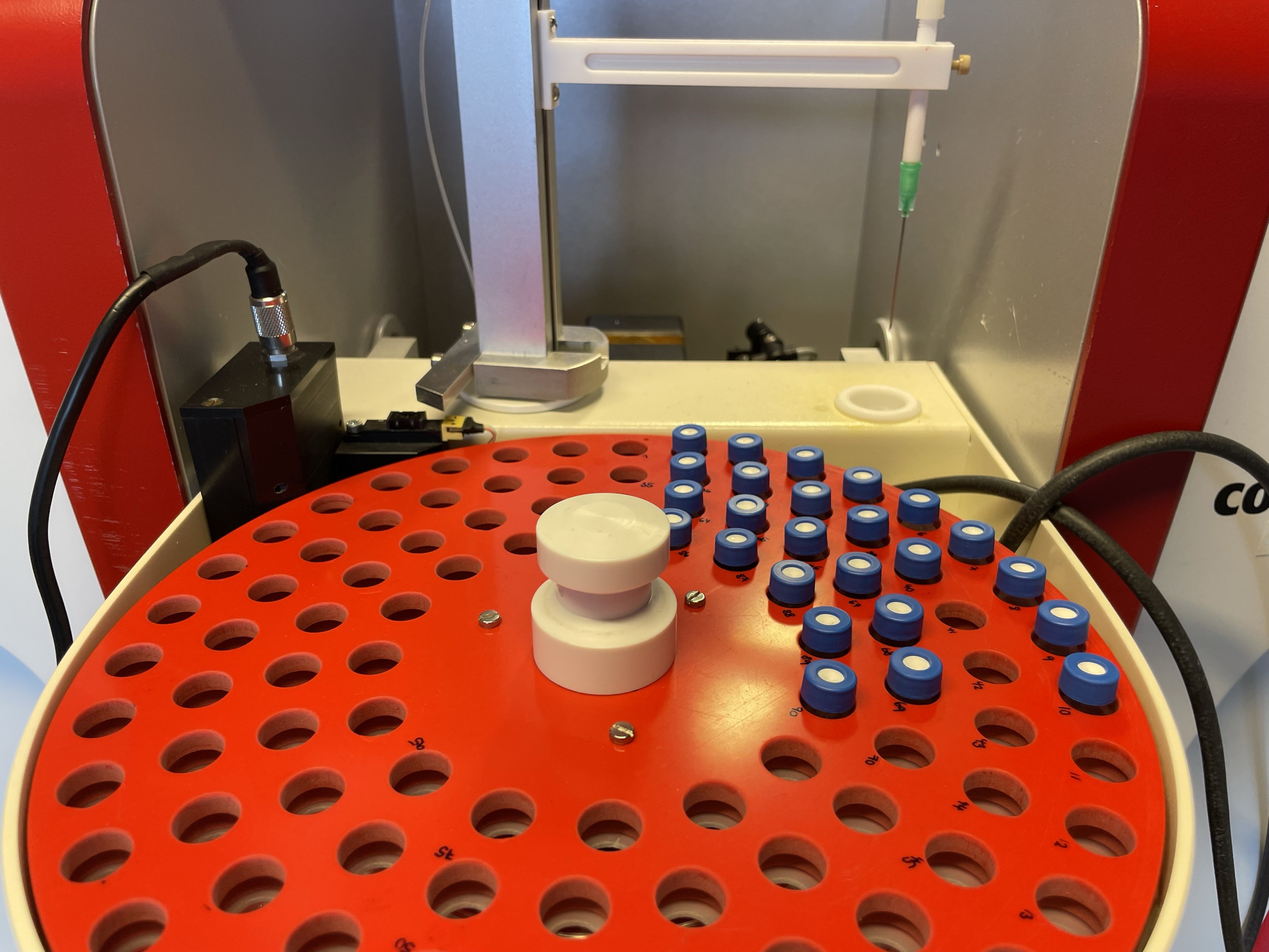 Neuer Slurry-Autosampler zur direkten Analyse von Umweltproben via Graphitrohr-Atomabsorptionsspektrometrie Neuer Slurry-Autosampler zur direkten Analyse von Umweltproben via Graphitrohr-Atomabsorptionsspektrometrie