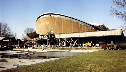1980 Berlin Congress Hall - BAM analysis the damages after the roof collapse