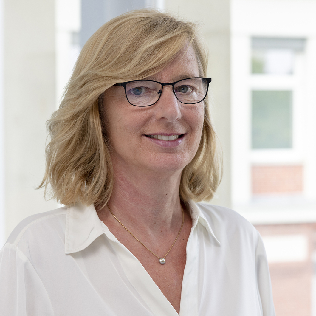 Prof. Dr.-Ing. habil. Katharina L&ouml;we, Leiterin Abteilung Chemische Sicherheitstechnik der Bundesanstalt f&uuml;r Materialforschung und -pr&uuml;fung (BAM)