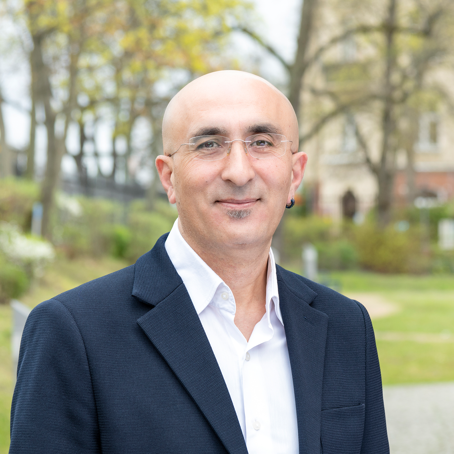 Veli Bingöl Veli Bingöl, Head of Section Procurement, Materials Management, Bundesanstalt für Materialforschung und -prüfung (BAM)