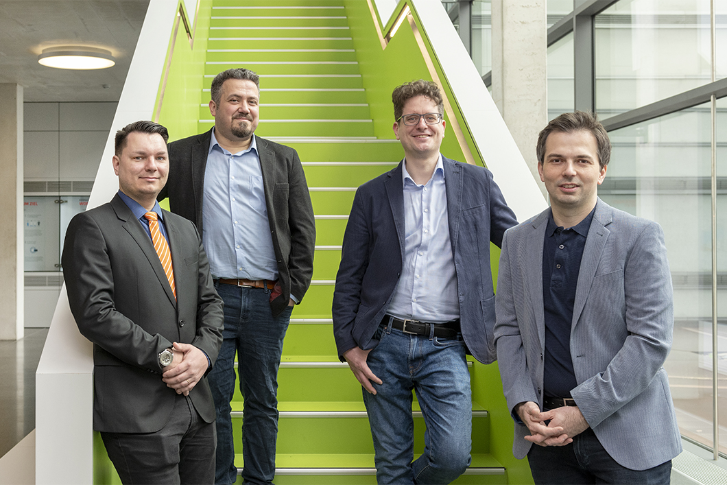 Das Gr&uuml;nderteam der True Detection Systems GmbH: Christopher Walter, Mustafa Biyikal, Martin Kaiser u. Bruno Jan Rycek (v.l.n.r.). 
