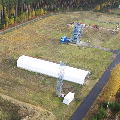 Eine Luftaufnahme des Testgeländes Horstwald, auf dem Unfallszenarien mit LNG getestet werden.