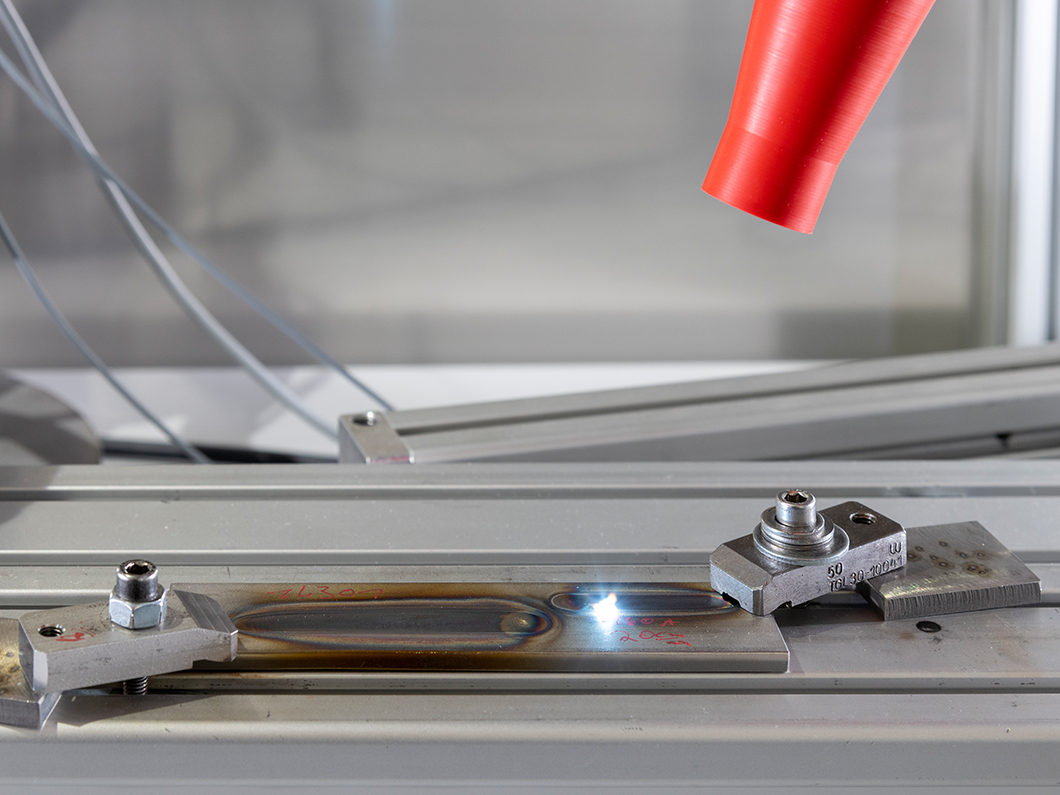 Laser beam source and laser-induced plasm