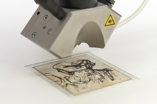 A Rembrandt drawing under the X-ray fluorescence spectrometer