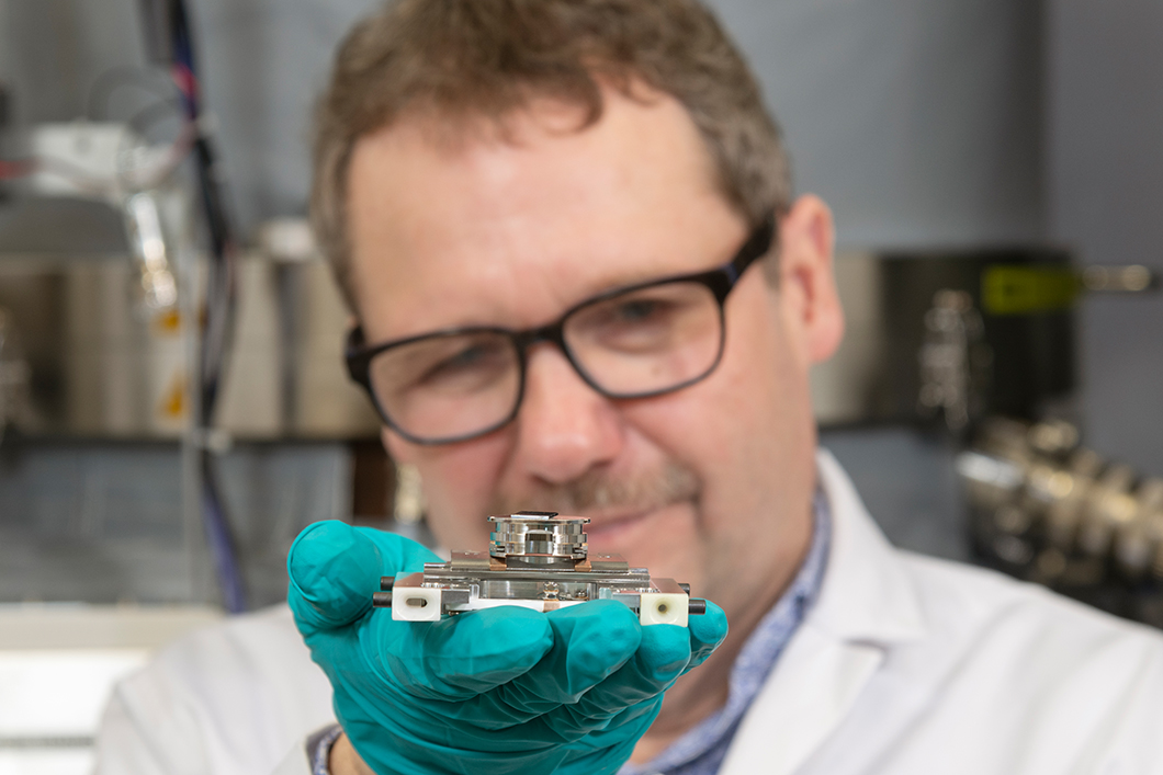 Viewing the graphene layers