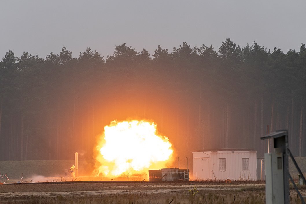 Explosion