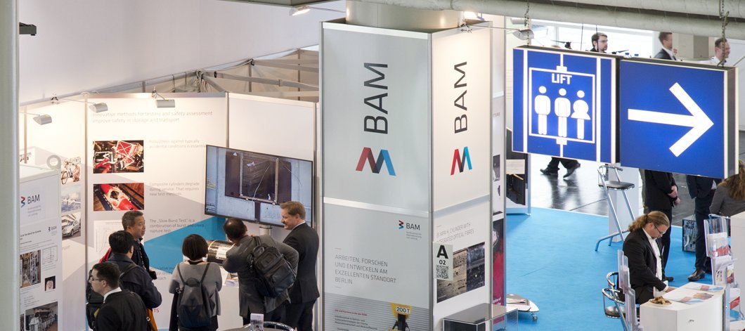 Ansicht eines BAM-Standes auf der Hannover Messe aus den letzten Jahren
