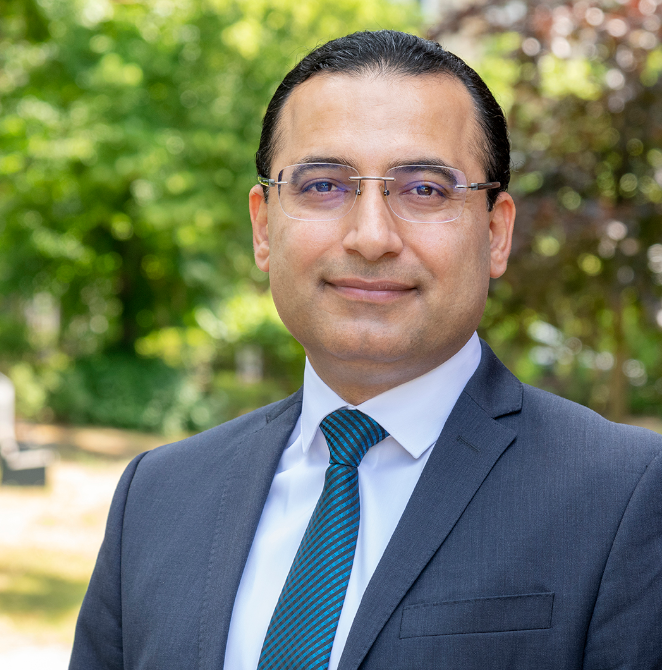 Dr.-Ing. Reza Darvishi Kamachali, Leiter Fachbereich Materialmodellierung der Bundesanstalt f&uuml;r Materialforschung und -pr&uuml;fung (BAM)