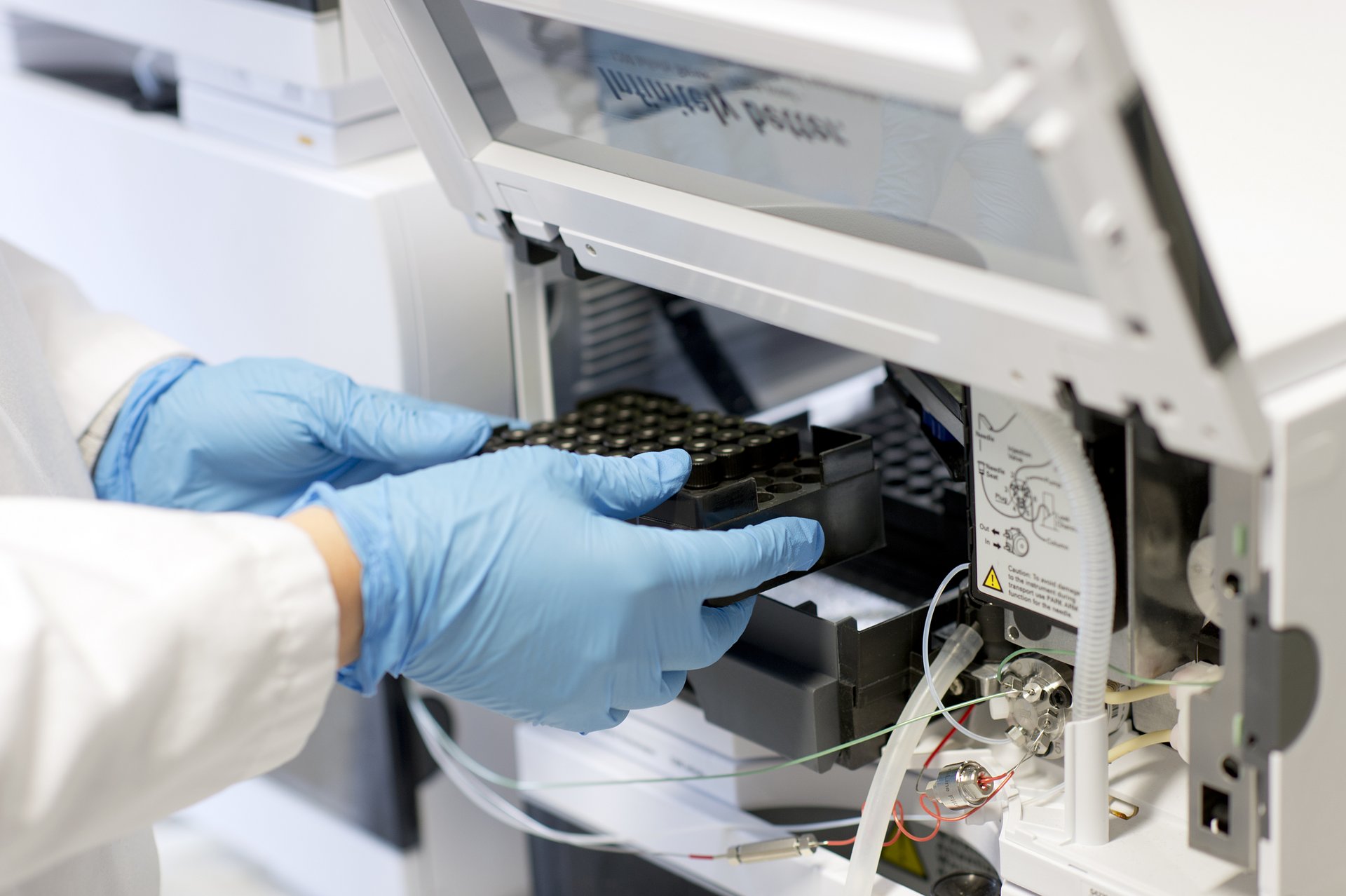 Monitoring of PFAS in lithium-ion battery parts and recycling residues via LC-MS/MS analysis