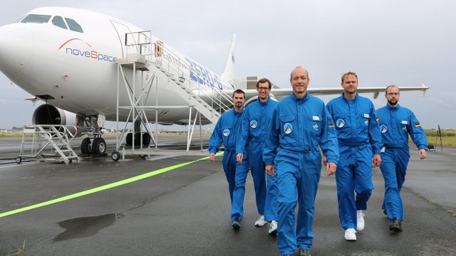 Ready for take-off: Das Team von Prof. Jens G&uuml;nster freut sich auf den Start der 30. Parabelflugkampagne des DLR! Kachel Vorschau
