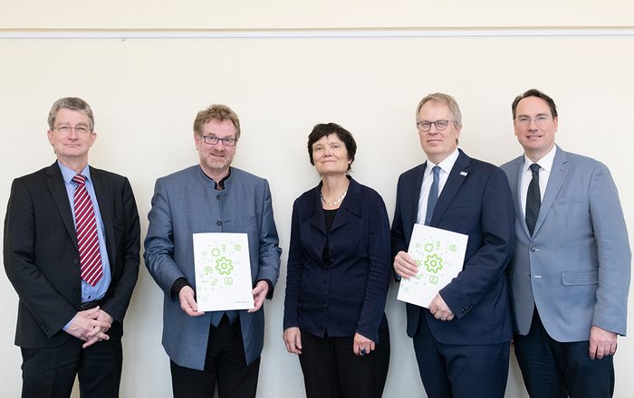 Unterzeichner der Vereinbarung zwischen BAM und der Hochschule für Technik und Wirtschaft (HTW)